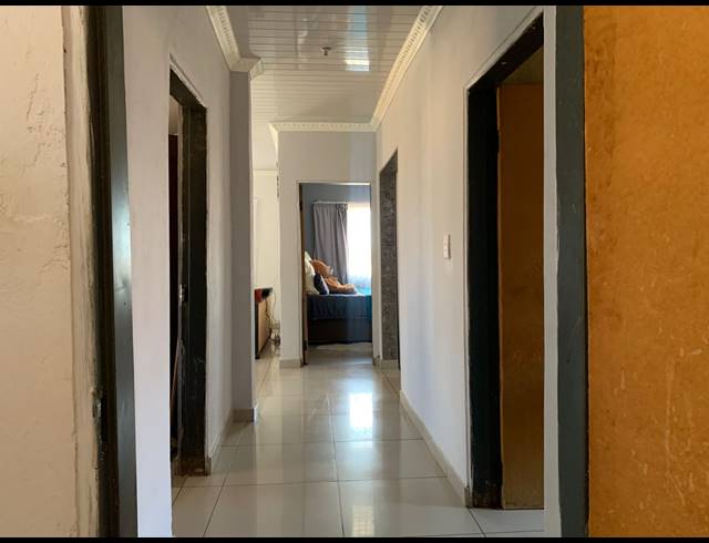 3 BEDROOM HOUSE FOR SALE IN MOHLAKENG